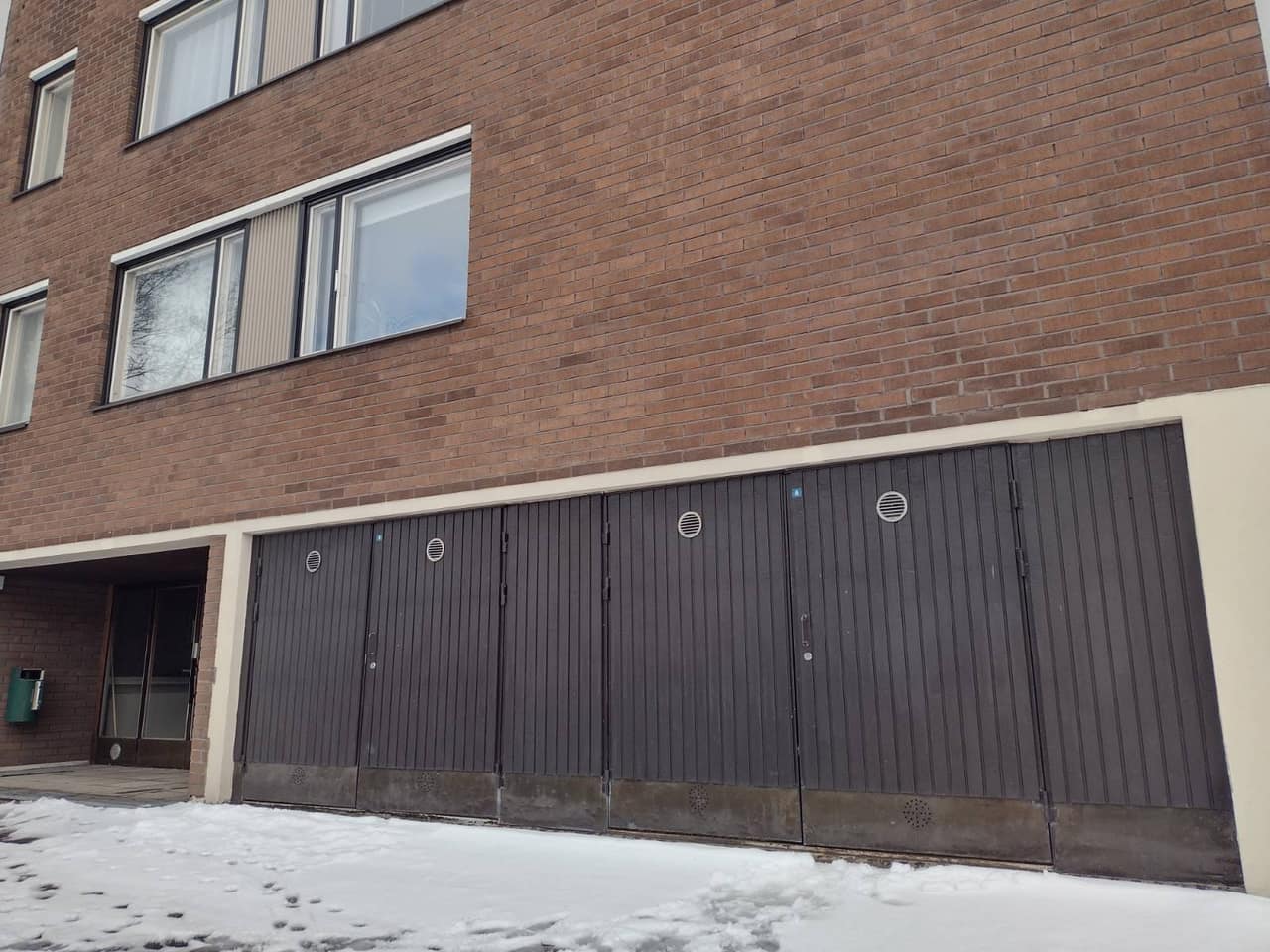 Takaniityntie 5, Helsinki